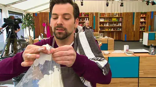 Den store bagedyst Temporada 2 Episodios 2 • Sub Español