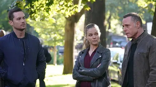 Chicago P.D. Temporada 9 Episodios 8 • Sub Español