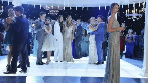 Pequeñas mentirosas Temporada 5 Episodios 14 • Sub Español