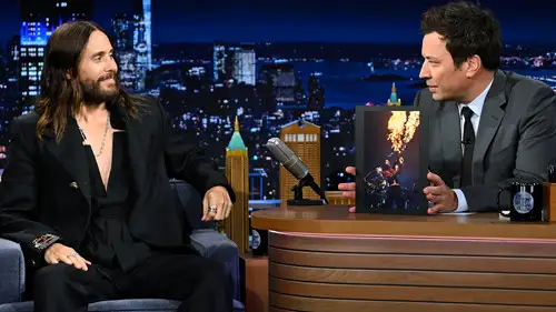 The Tonight Show Starring Jimmy Fallon Temporada 13 Cap 10 • Español Online