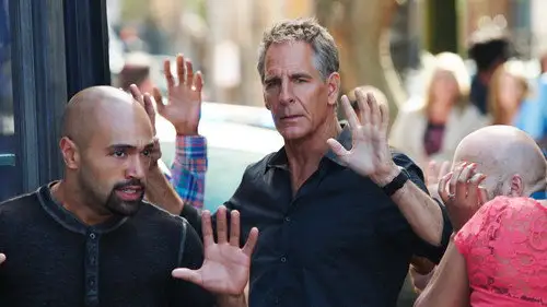 NCIS: Nueva Orleans Temporada 4 Episodios 20 • Sub Español