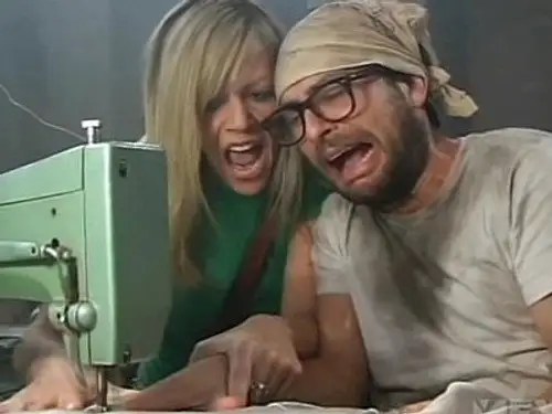 Colgados en Filadelfia Temporada 3 Episodios 5 • Sub Español