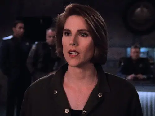 Babylon 5 Temporada 2 Episodios 19 • Sub Español