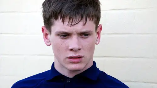 Skins Temporada 3 Episodios 2 • Sub Español
