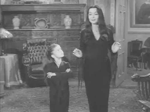 La familia Addams Temporada 2 Episodios 11 • Sub Español