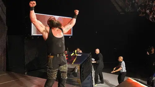 Raw Temporada 25 Episodios 17 • Sub Español