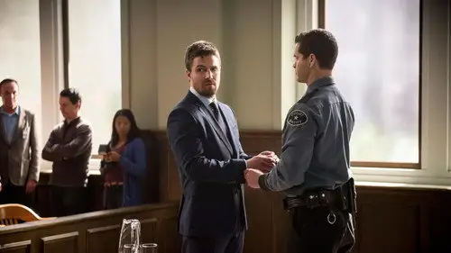 Arrow Temporada 6 Episodios 21 • Sub Español
