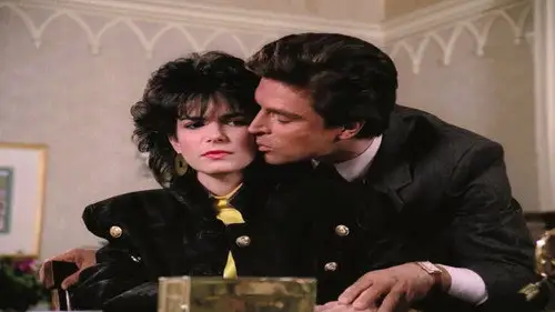 Dinastía 1981 Temporada 8 Episodios 18 • Sub Español