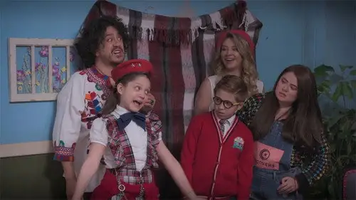 Una familia de diez Temporada 3 Episodios 4 • Sub Español