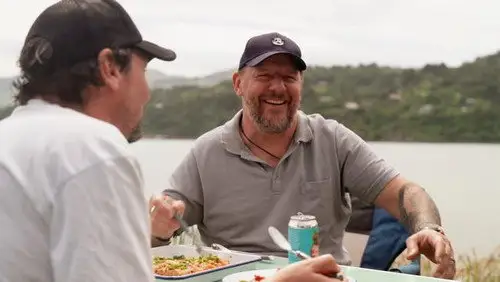 Off the Grid with Colin and Manu Temporada 2 Episodios 4 • Sub Español