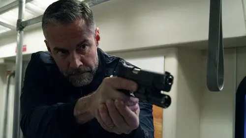 S.W.A.T.: Los hombres de Harrelson Temporada 3 Episodios 16 • Sub Español