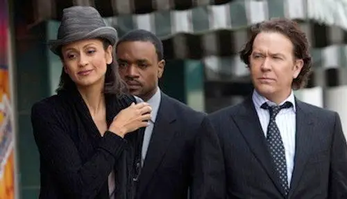 Las reglas del juego (Leverage) Temporada 4 Episodios 7 • Sub Español
