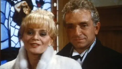 Falcon Crest Temporada 4 Episodios 17 • Sub Español