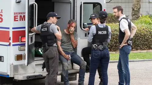 NCIS: Nueva Orleans Temporada 5 Episodios 24 • Sub Español
