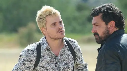 Los hombres de Paco Temporada 8 Episodios 8 • Sub Español