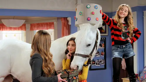 Riley y el mundo Temporada 1 Episodios 14 • Sub Español