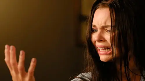 Siren Temporada 1 Episodios 2 • Sub Español
