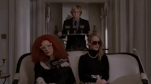 American Horror Story Temporada 3 Episodios 13 • Sub Español