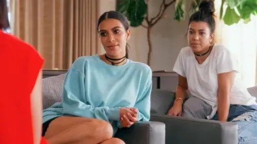 Las Kardashian 2007 Temporada 12 Episodios 20 • Sub Español