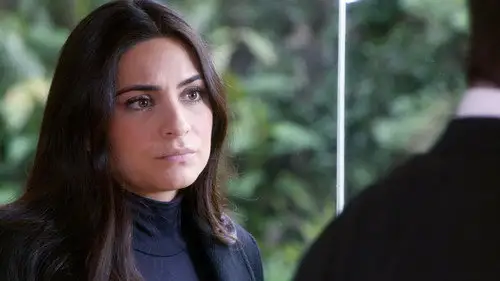 Por amar sin ley Temporada 2 Episodios 3 • Sub Español