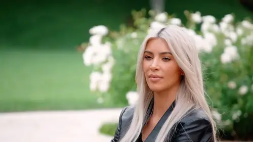 Las Kardashian 2007 Temporada 14 Episodios 16 • Sub Español