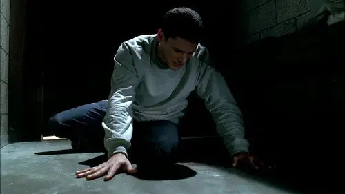 Prison Break Temporada 1 Episodios 17 • Sub Español