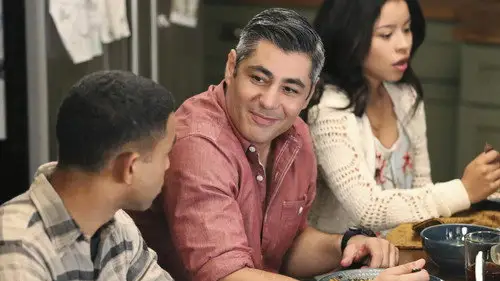 Familia de acogida Temporada 3 Episodios 3 • Sub Español
