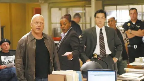 The Shield: Al margen de la ley Temporada 3 Episodios 8 • Sub Español