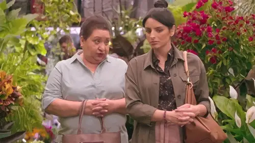 La casa de las flores Temporada 1 Episodios 5 • Sub Español