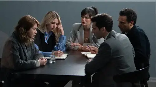 Secretos de familia 2021 Temporada 3 Episodios 13 • Sub Español