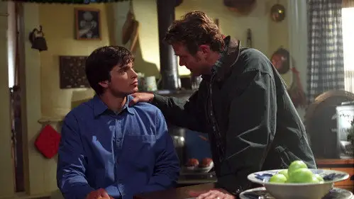 Smallville Temporada 2 Episodios 6 • Sub Español
