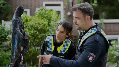 Hamburgo 112 Temporada 18 Episodios 25 • Sub Español