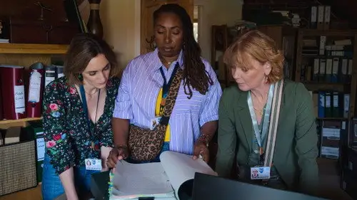 The Marlow Murder Club Temporada 3 Episodios 1 • Sub Español