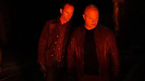 The Shield: Al margen de la ley Temporada 3 Episodios 13 • Sub Español