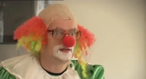 Klovn S3E3 • Oglądaj Online