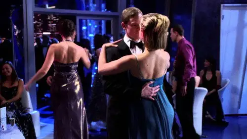 Smallville Temporada 7 Episodios 17 • Sub Español