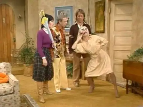 Apartamento para tres Temporada 4 Episodios 11 • Sub Español