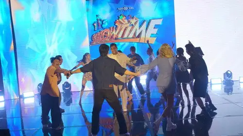 It's Showtime Temporada 15 Episodios 124 • Sub Español