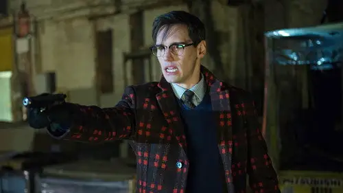 Gotham Temporada 2 Episodios 17 • Sub Español