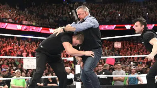 Raw Temporada 24 Episodios 10 • Sub Español