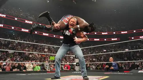 Raw Temporada 34 Episodios 12 • Sub Español