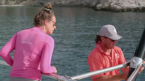 Bajo cubierta en un velero Temporada 5 Episodios 8 • Sub Español