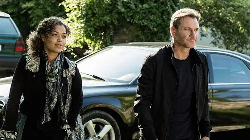 Transporter: La serie Temporada 2 Episodios 6 • Sub Español