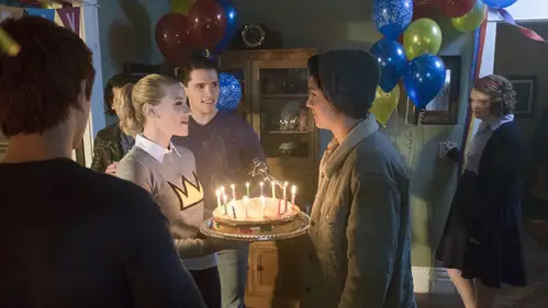 Riverdale Temporada 1 Episodios 10 • Sub Español