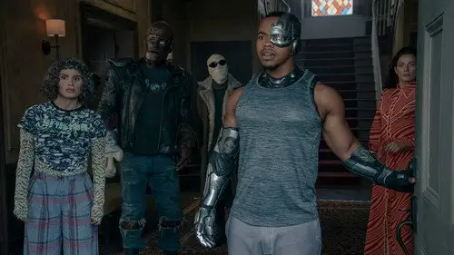Doom Patrol Temporada 4 Episodios 12 • Sub Español