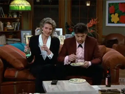 Murphy Brown Temporada 1 Episodios 9 • Sub Español