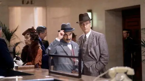 Agatha Christie: Poirot Temporada 2 Episodios 2 • Sub Español