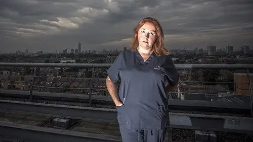 24 Hours in A&E Temporada 4 Episodios 1 • Sub Español