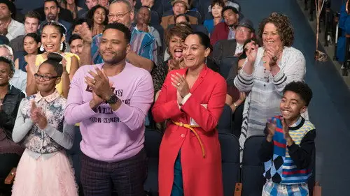 Black-ish Temporada 4 Episodios 22 • Sub Español