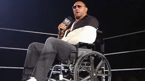 Raw Temporada 18 Episodios 21 • Sub Español